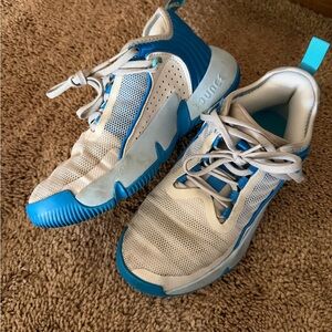 adidas Kids' Blue and White Bounce Sneakers